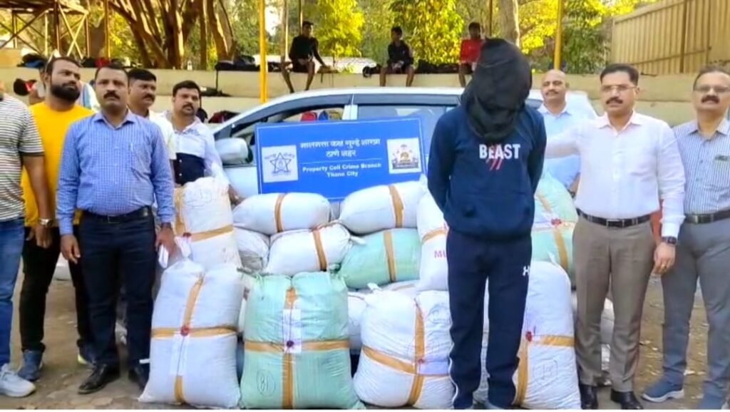 Smuggler arrested with ganja worth Rs 2 crore